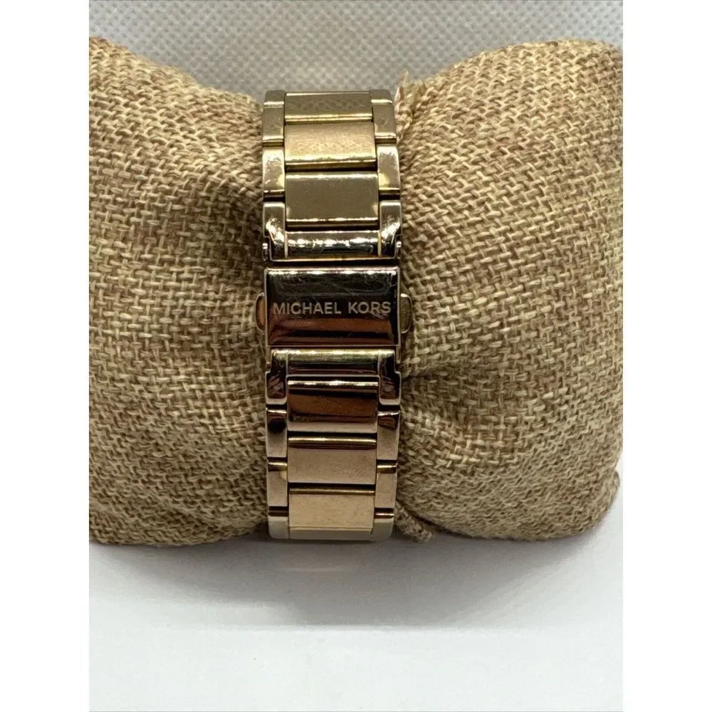 Michael Kors Parker MK5491 Women's Gold Stainless Steel Analog Dial Watch JNA450
